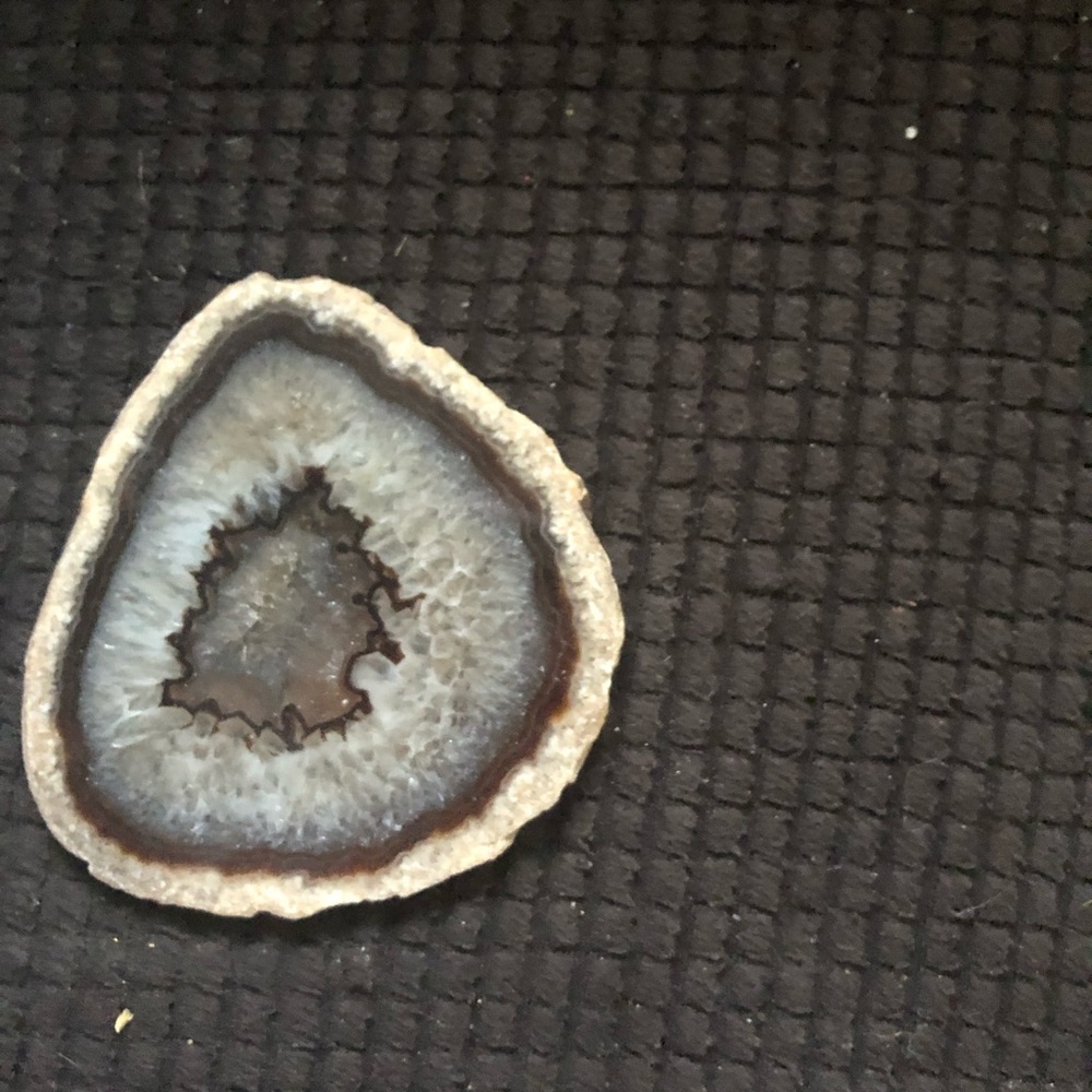 Available- Sliced Agate Dyed Black- 716 $20 or $15 w/offer